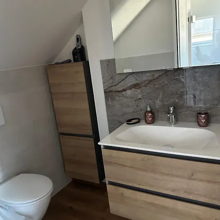 Racing Homestay szállás *