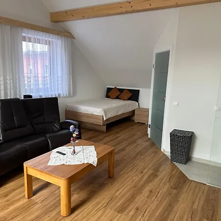 Homestay szállás Racing *